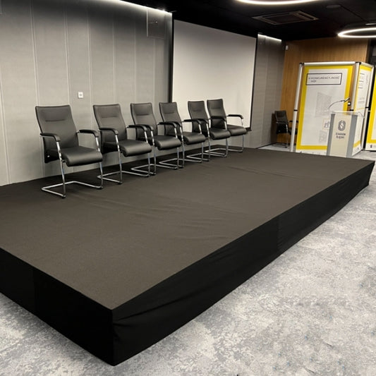 Location Podium & Scène Habillée