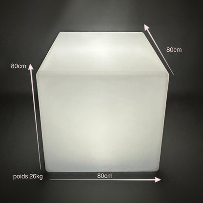 https://gplocoevenement.com/products/cube-lumineux-80x80cm