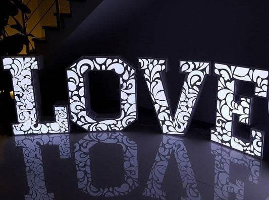 Location Lettres Love Lumineuses Ajourées - GP LOCO EVENEMENT