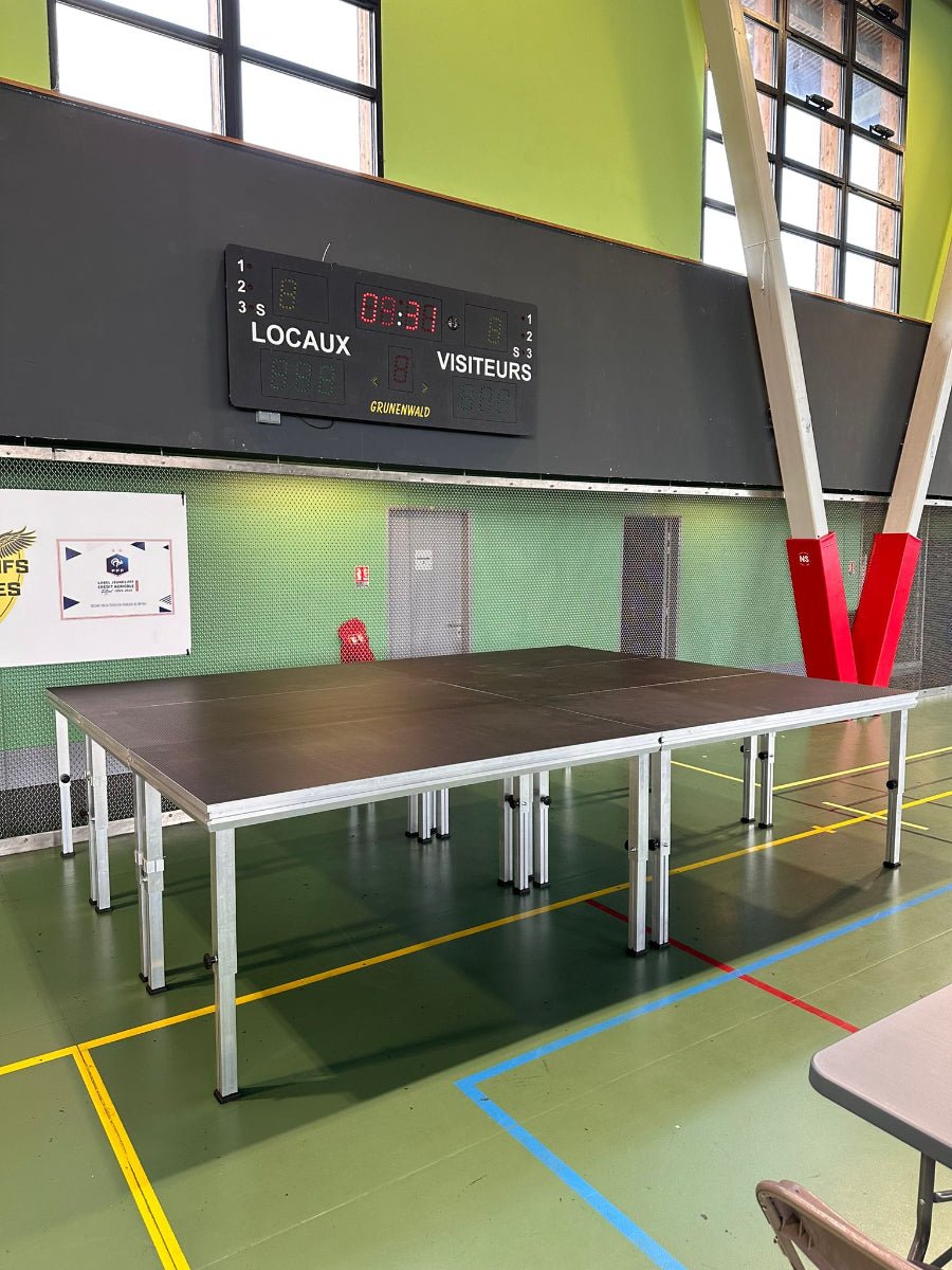 Location Plateforme 12m² Hauteur 100cm - GP LOCO EVENEMENT